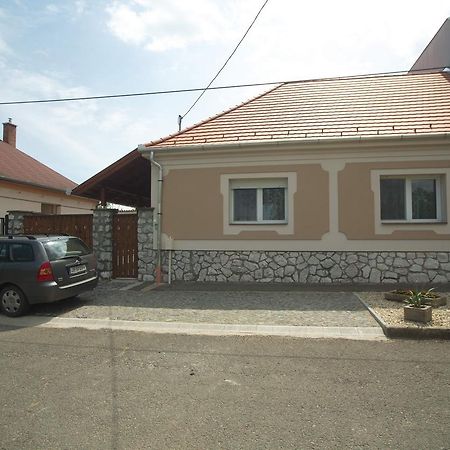 Holiday Home Podium Eger Exterior foto